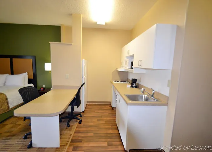 Extended America Select - Chicago - Downers Grove